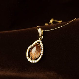 9ct Gold Topaz Pendant Necklace